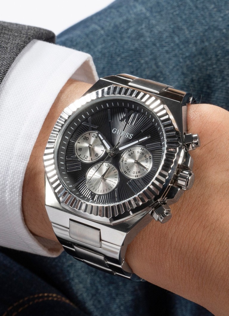 GUESS Equity watch GW0703G1
