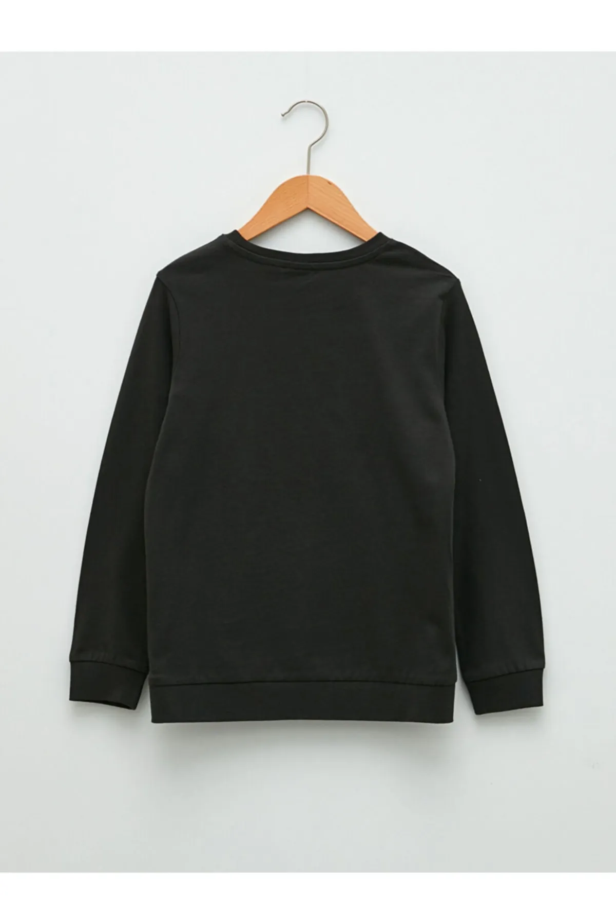 LC Waikiki  Langarm-Sweatshirt mit Rundhalsausschnitt und Avengers-Print für Jungen S22966z4 - Hbh