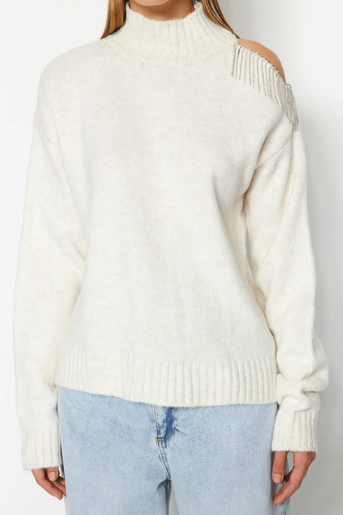 Trendyol Collection  Steinfarbener Strickpullover mit Stehkragen TWOAW24KZ00120