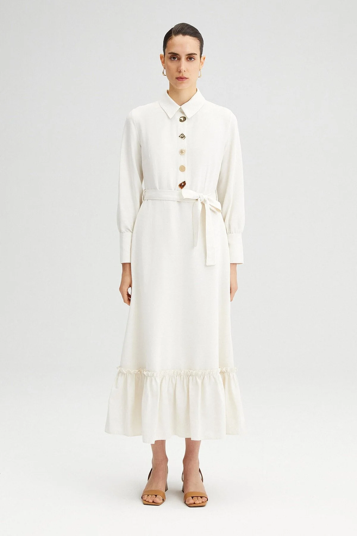 Touché Privé  Langes Kleid mit Knopfdetail