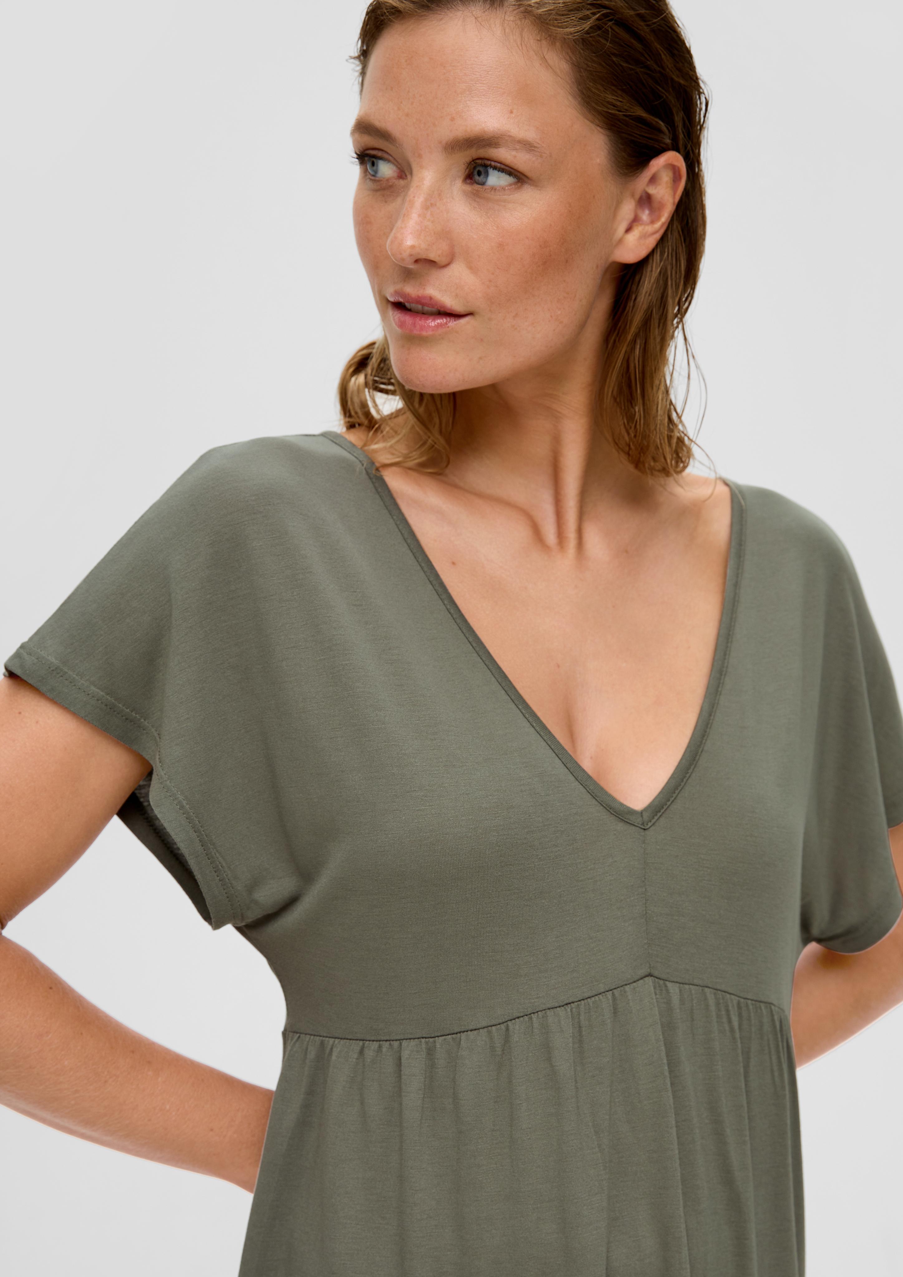 Viskose-Strandkleid mit Rückenausschnitt  6009074-7800