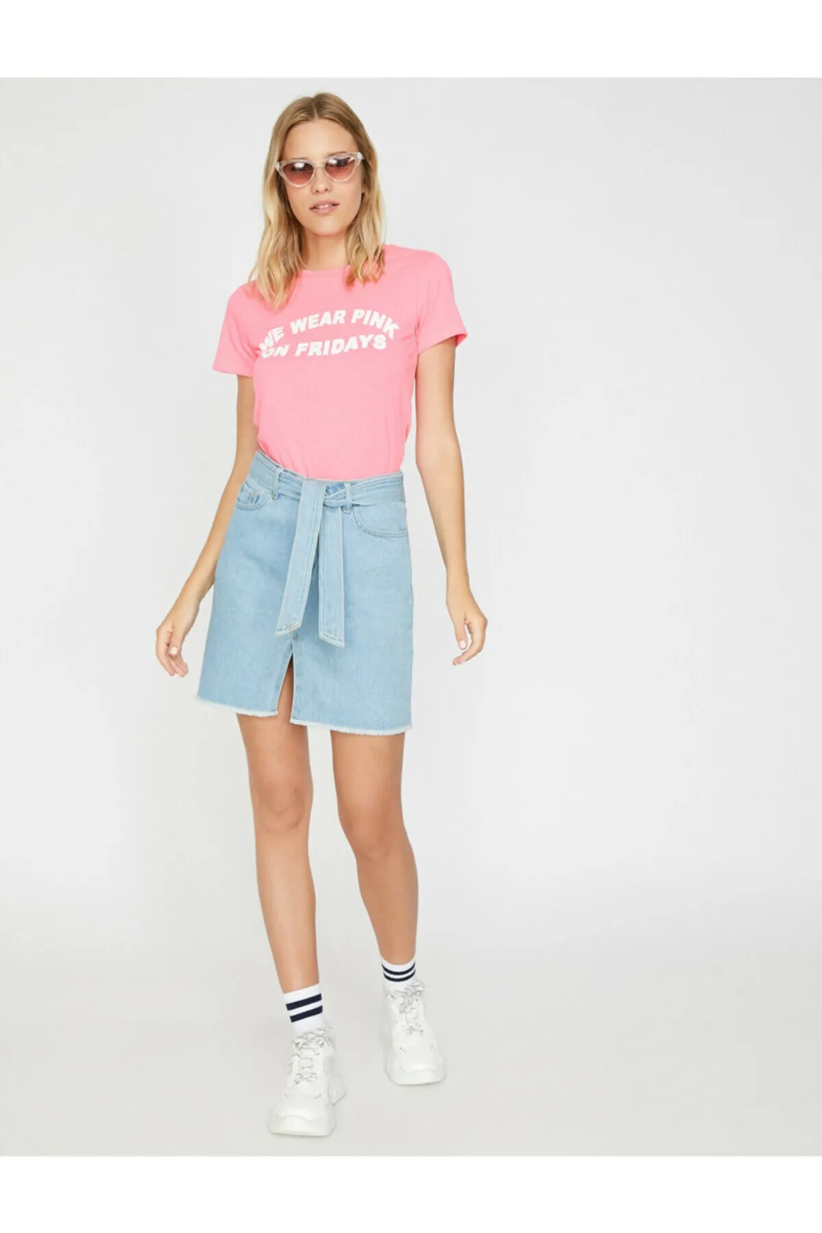 Koton  Damen-Rock mit verschiedenen Taschendetails 9YAK77077MD