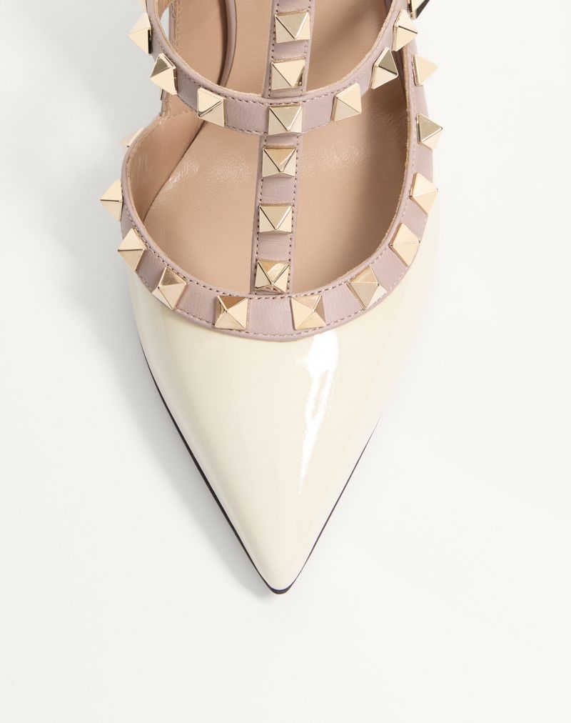 Rockstud patent pumps med 100 mm stropper