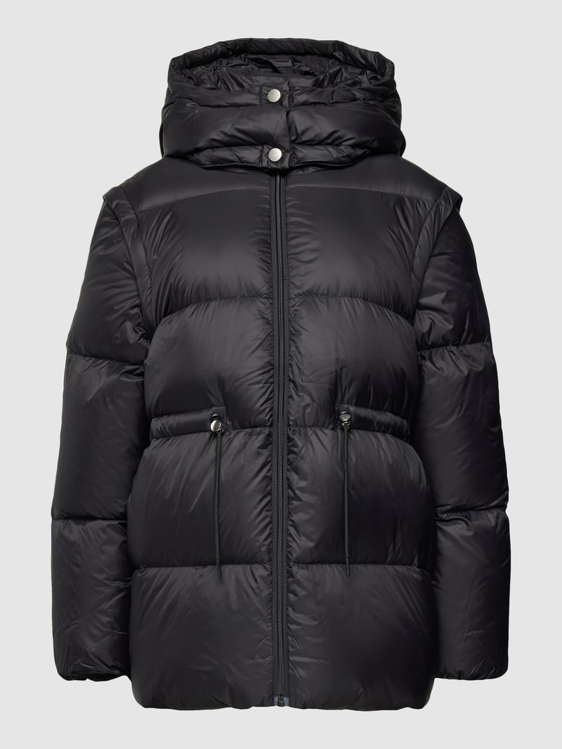 Steppjacke mit seitlichen Eingrifftaschen in schwarz