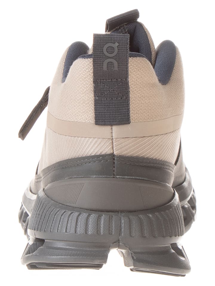 ON RUNNING Wanderschuhe 