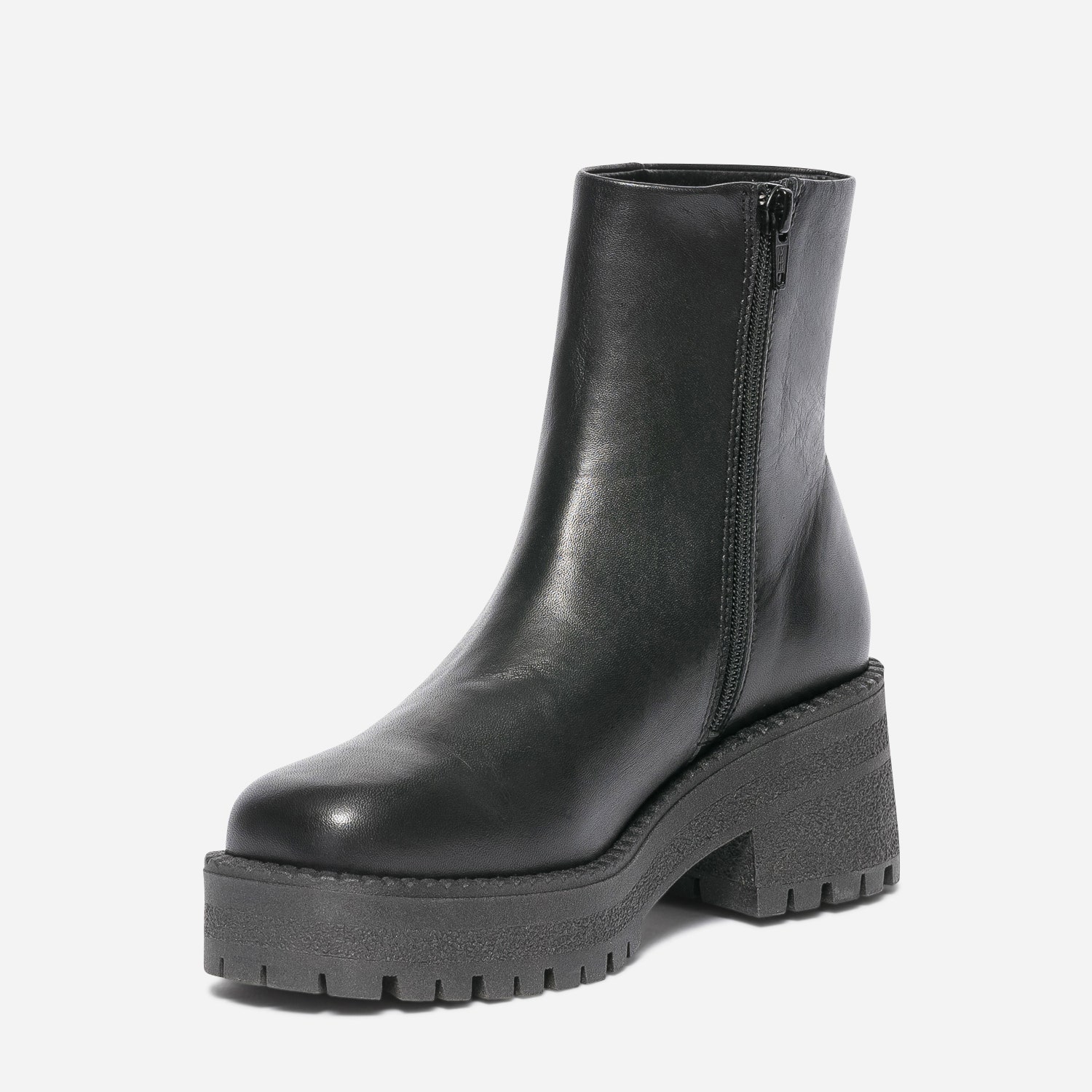 Boots TEXTO noir en cuir à semelle crantée