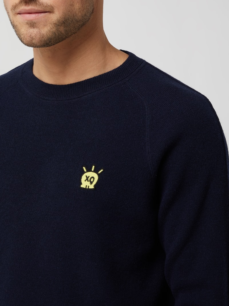 Pullover aus Merinowolle in marineblau