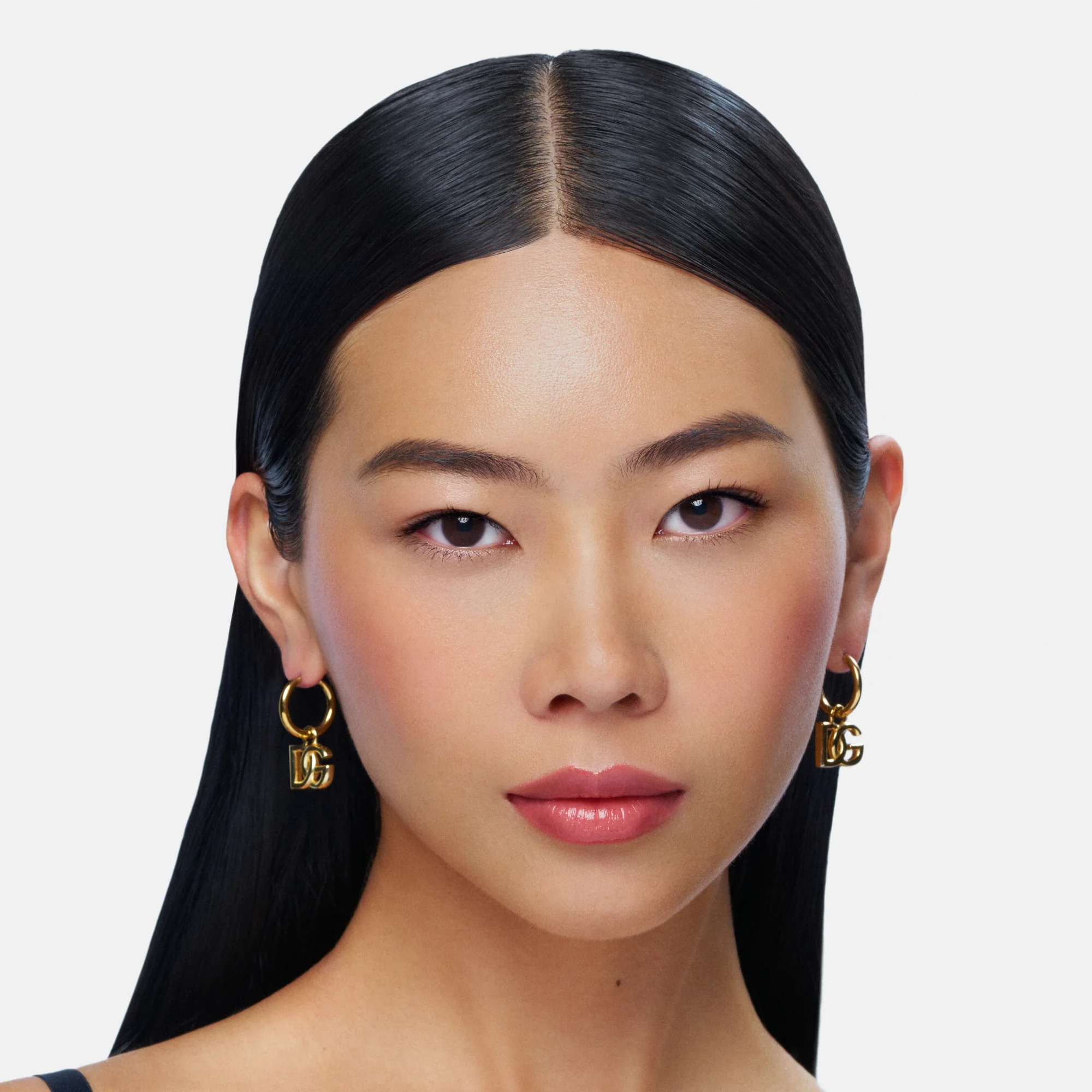 Base de maquillaje líquida hidratante e iluminadora para el rostro con arándanos Nutri-Tint