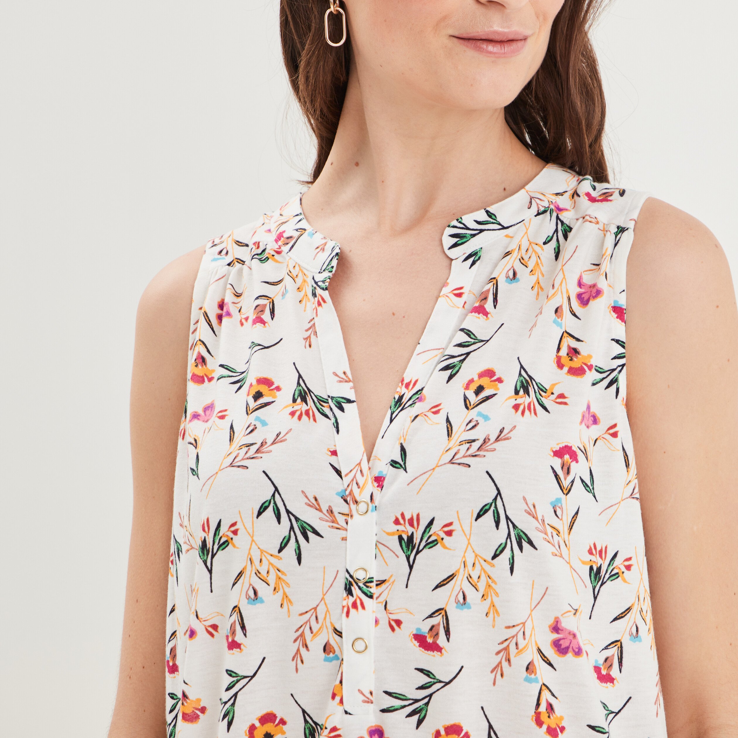 Blouse sans manches col tunisien ecru femme | La Halle