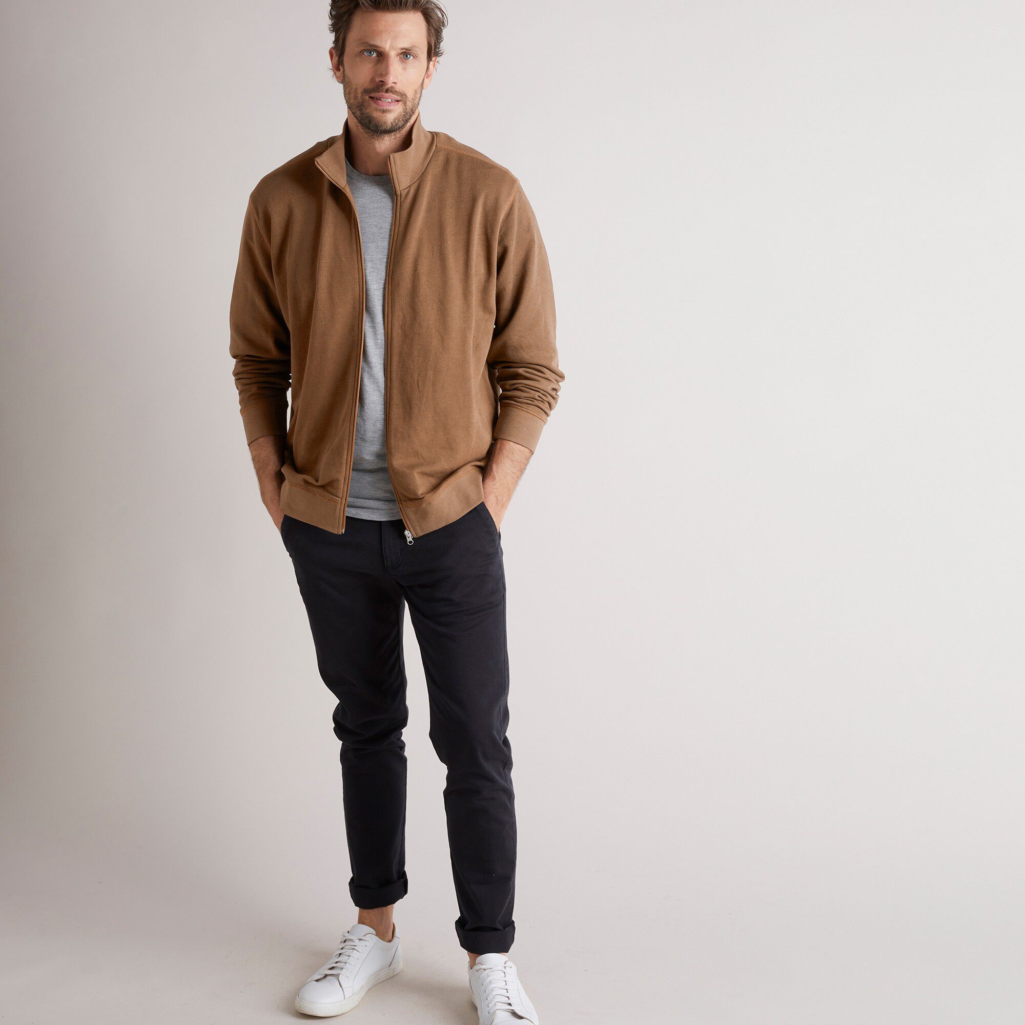 Sweat entièrement zippé uni