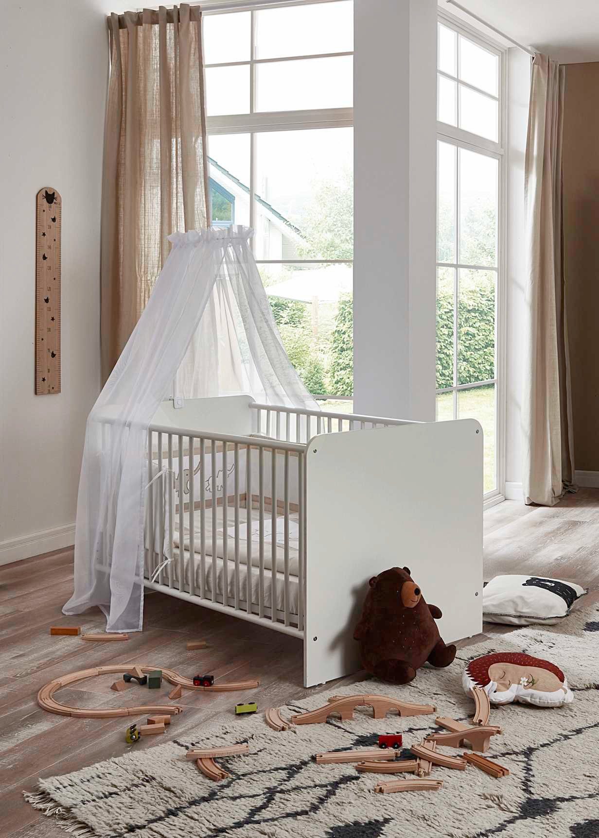 moebel-dich-auf Babyzimmer-Komplettset ALIYA 8, (in weiß, Babybett + Wickelkommode + Unterbauregal-Set + Kleiderschrank + Regal), optional mit Matratze, Umbauseiten-Set oder Textil-Set