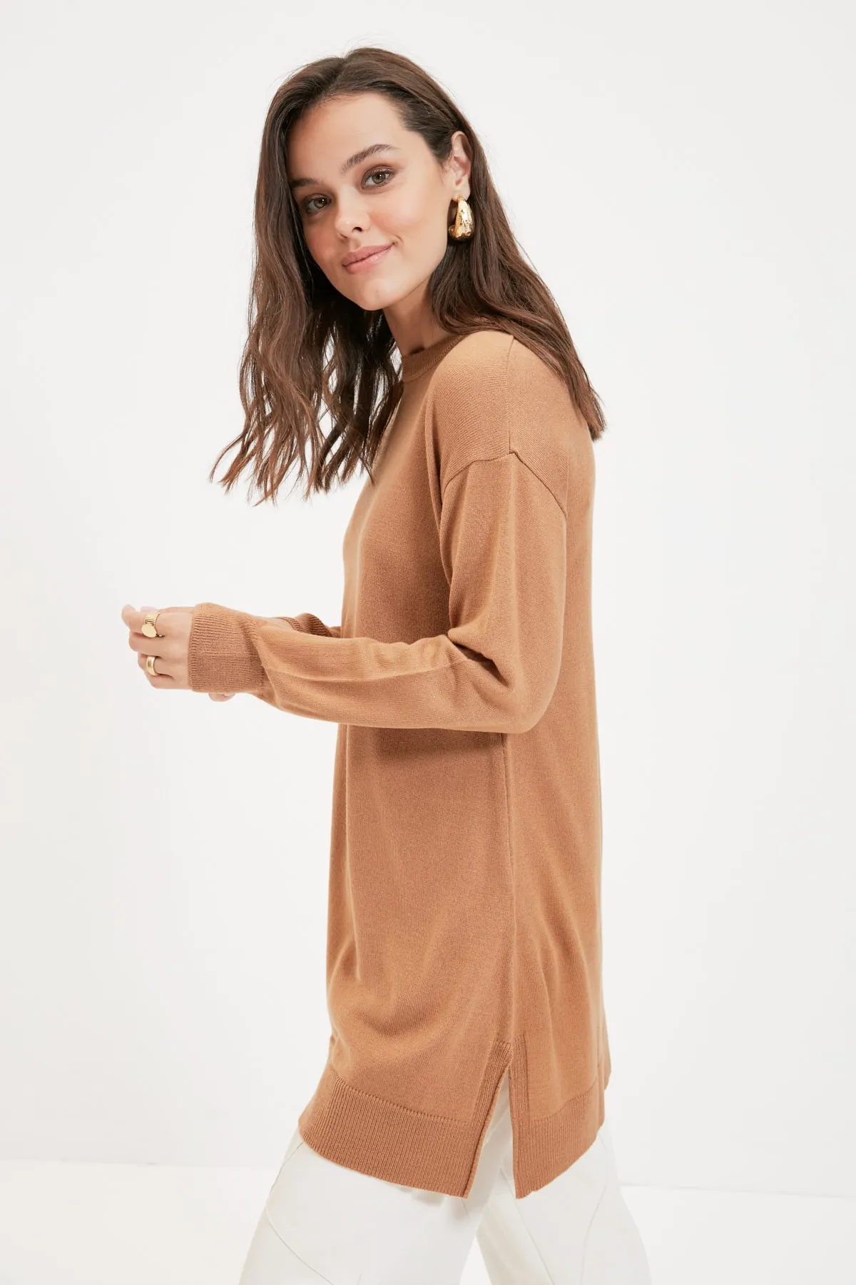 Trendyol Modest  Hellbrauner Strickpullover TCTAW22AK0010
