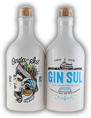 Gin SUL Sonderedition 2023 Onda do Sul 0,5 Liter 57% + Gin SUL 0,5 Liter 43% Gin SUL Sonderedition 2023 Onda do Sul 0,5 Liter 57% + Gin SUL 0,5 Liter 43% Limited Edition in Navy Strength. 1	 Liter - Vol 50%