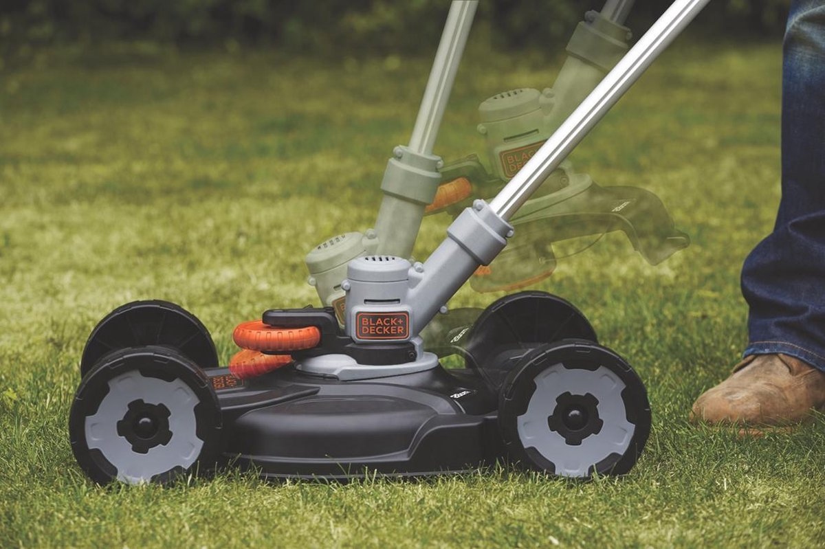 Black & Decker STC1820CM-QW Grastrimmer 3-în-1 18 volți 2,0 Ah Li-ion și scară