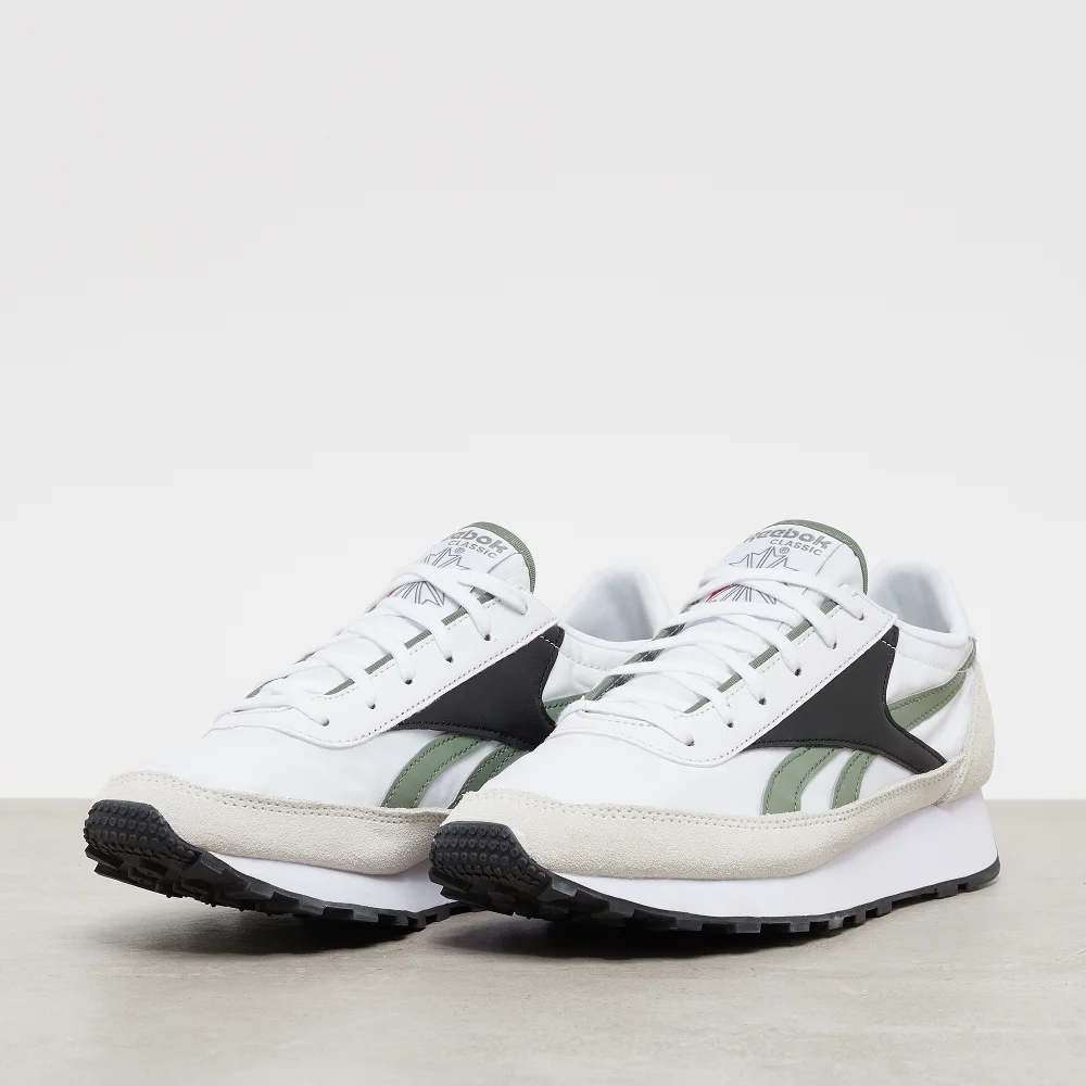 Reebok AZ Runner FY7568 / weiss