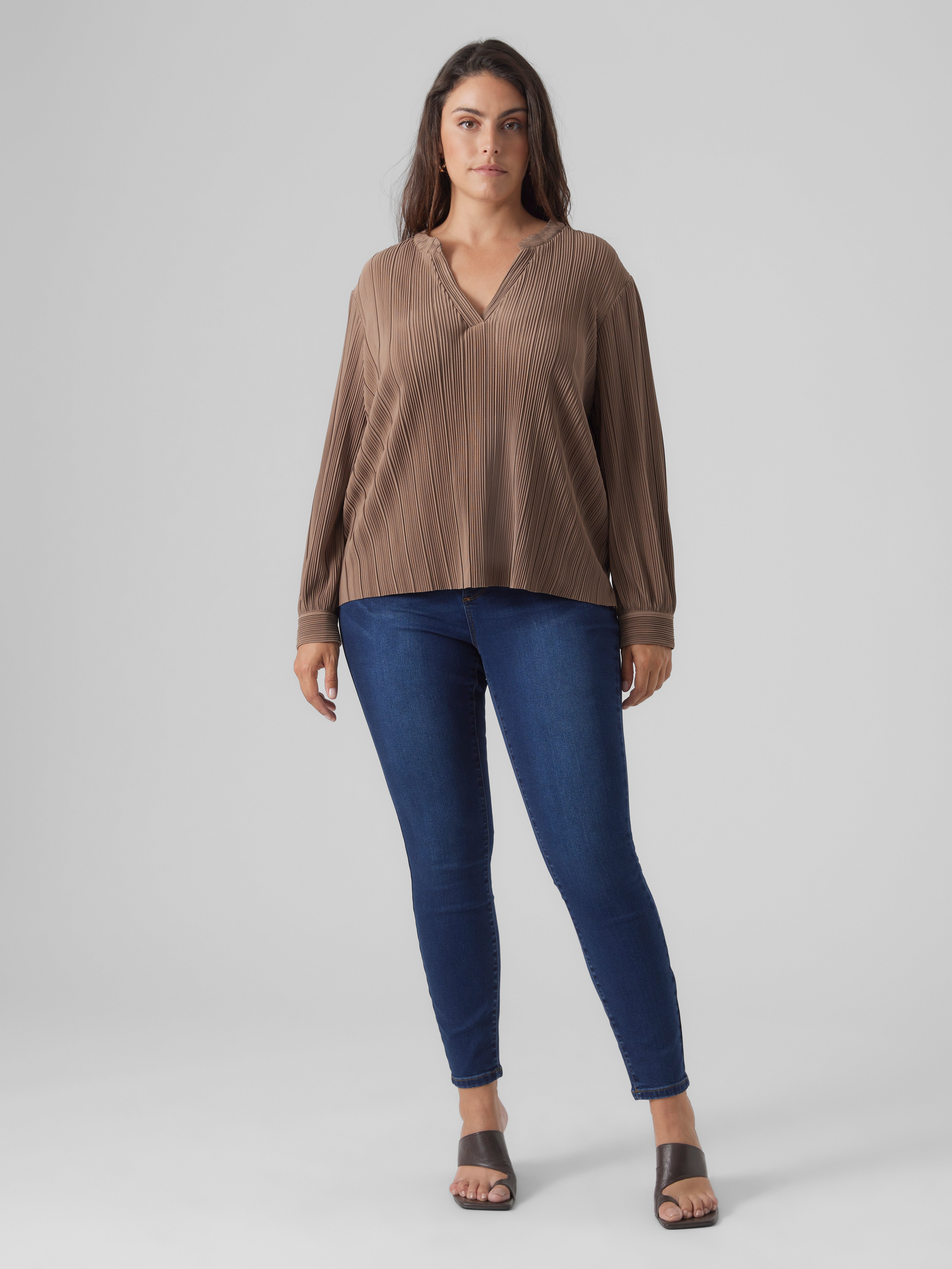 VMAURORA Top