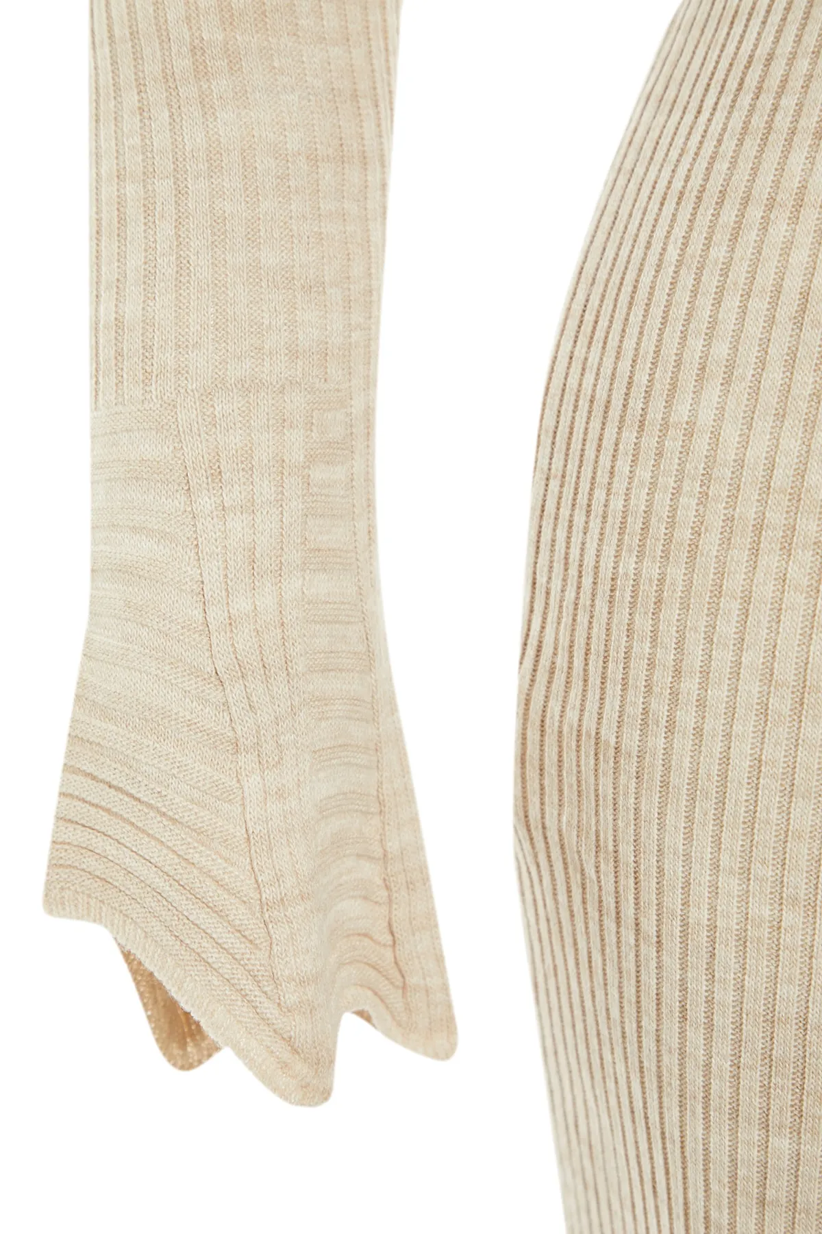 Trendyol Collection  Beige Beige figurbetontes Mini-Strick-Basic-Kleid TWOAW23EL01415 Kleid TWOAW23EL01415