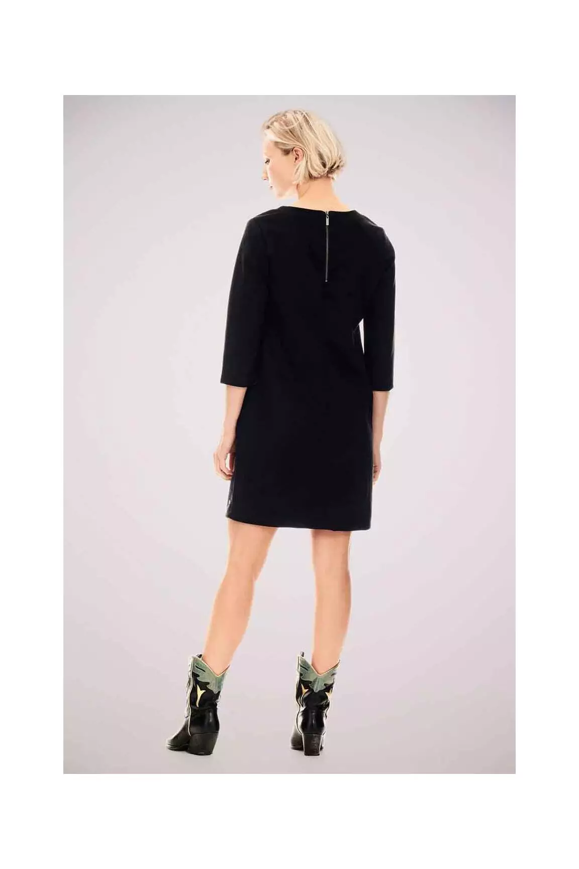 Garcia Robes Courtes Femme couleur noir