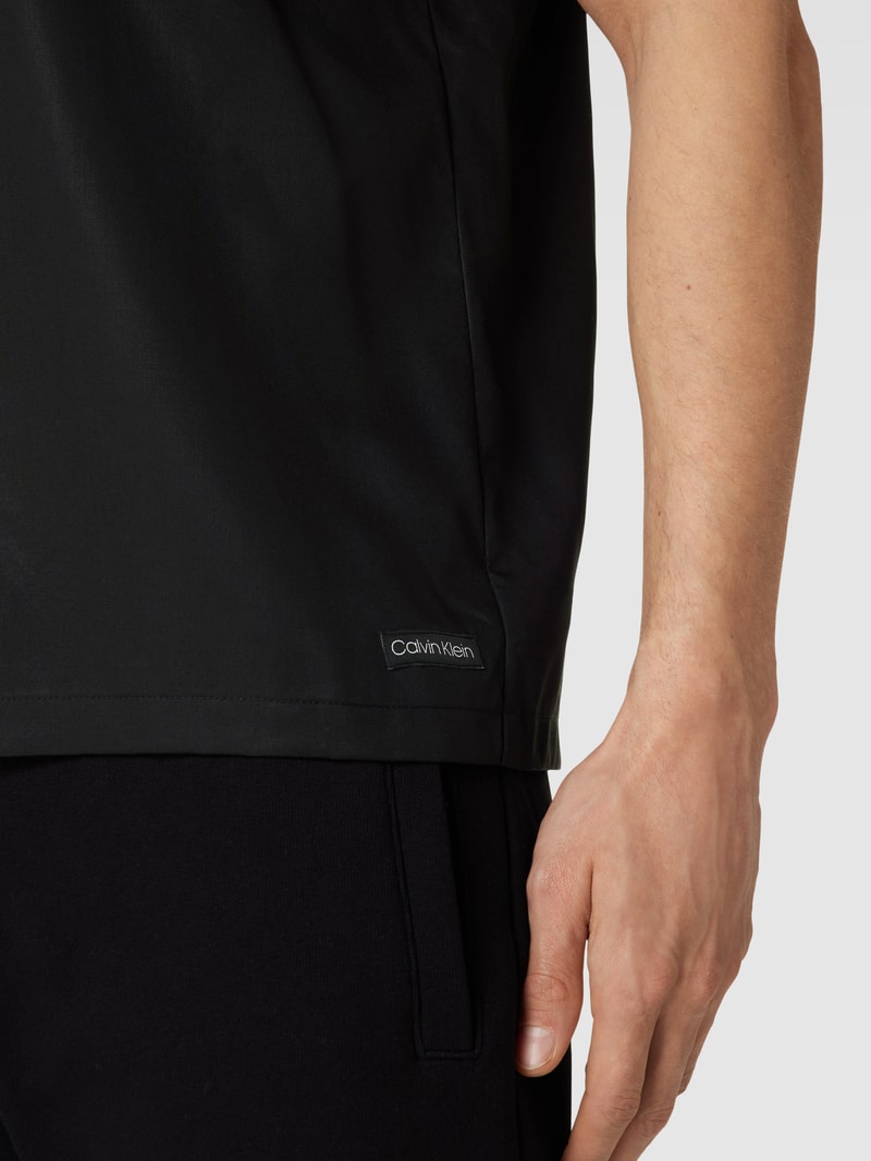 Pyjama-Oberteil mit Label-Patch in schwarz