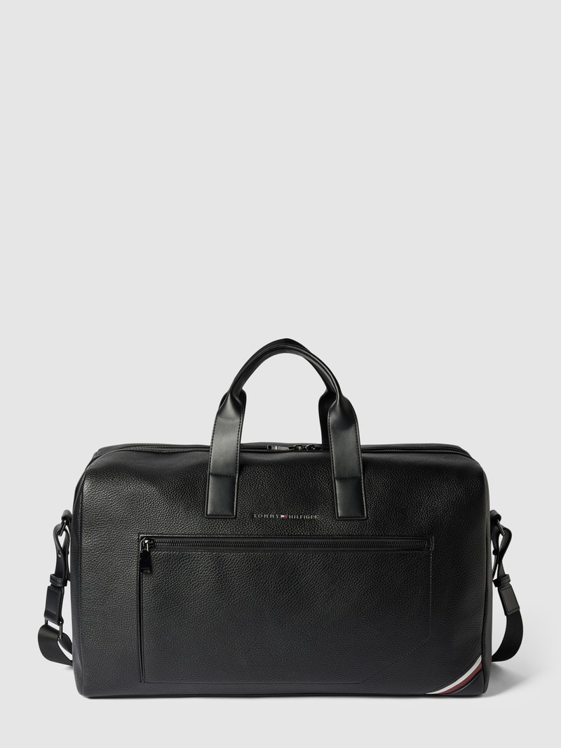Weekender mit Label-Detail in schwarz