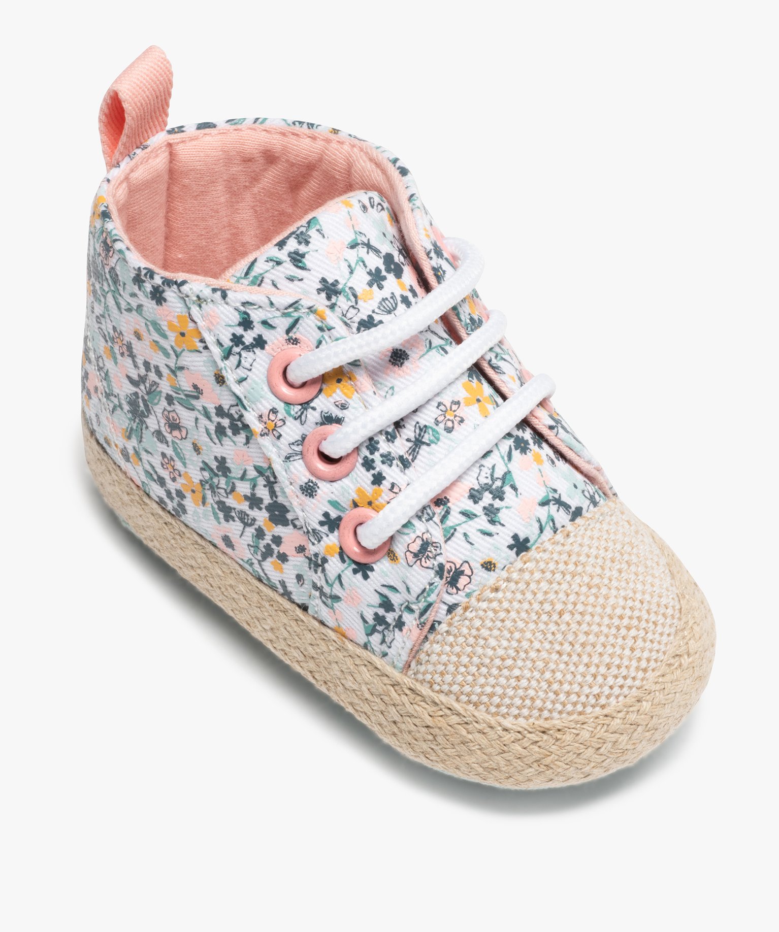 Chaussons de naissance bébé fille baskets en toile fleurie blanc | GEMO