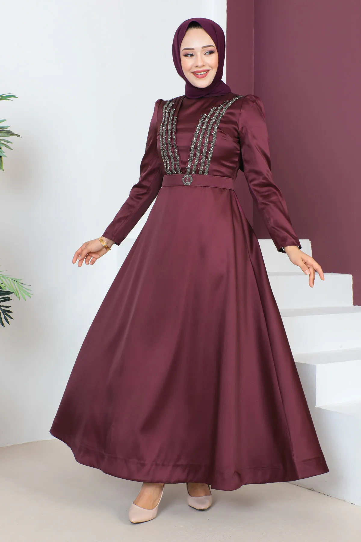 Tesettür Dünyası  Abendkleid mit Gürteldetail TSD230636 Pflaume