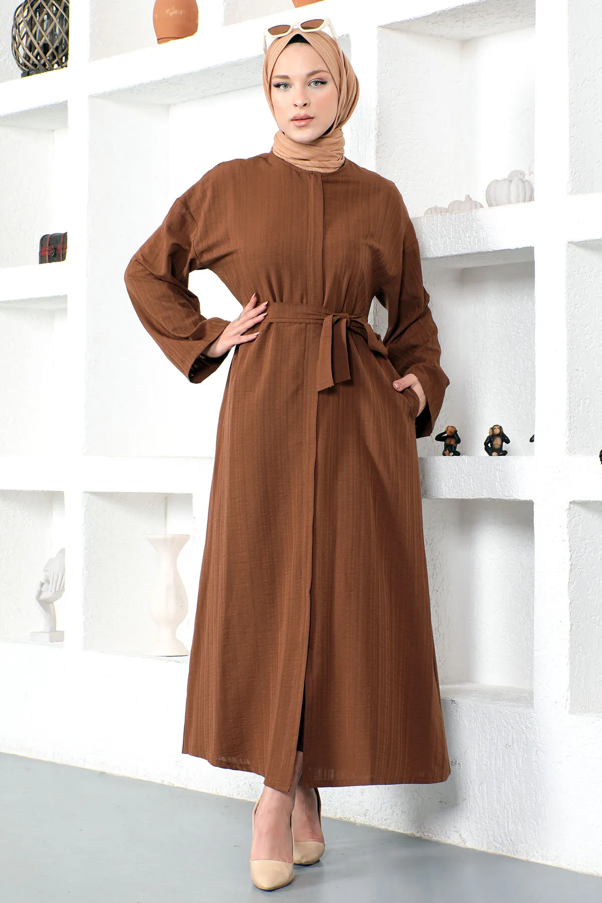 Tesettür Dünyası  Abaya mit Gürtel Tsd230203 Braun