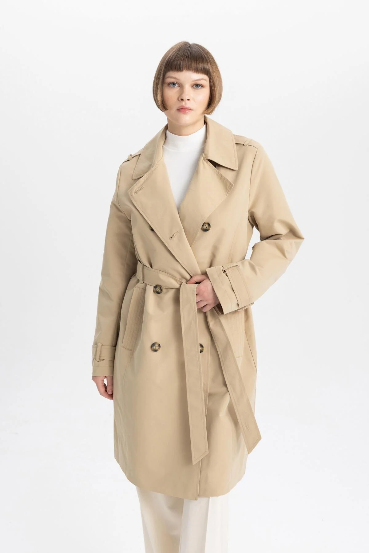 DeFacto  Wasserdichter Trenchcoat mit normaler Passform und Gürtel A0593ax24sp