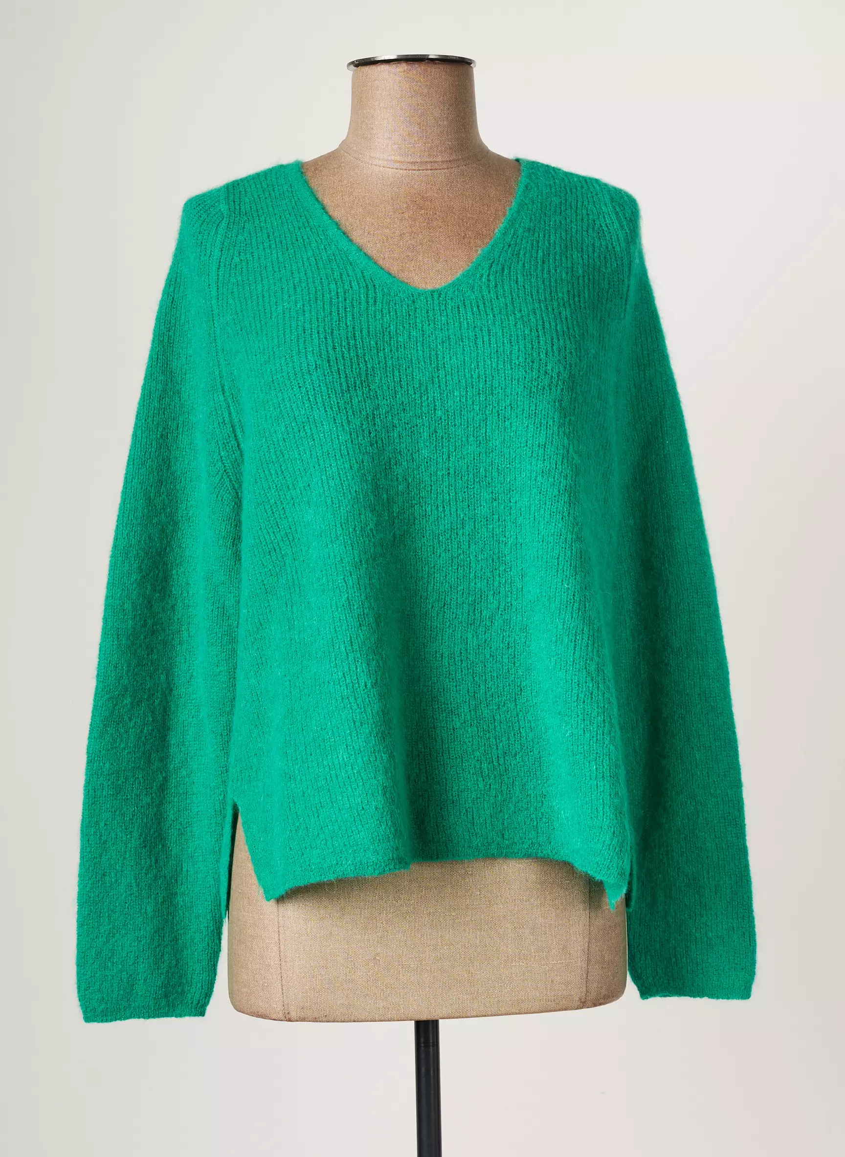 Des Petits Hauts Pulls Femme couleur vert