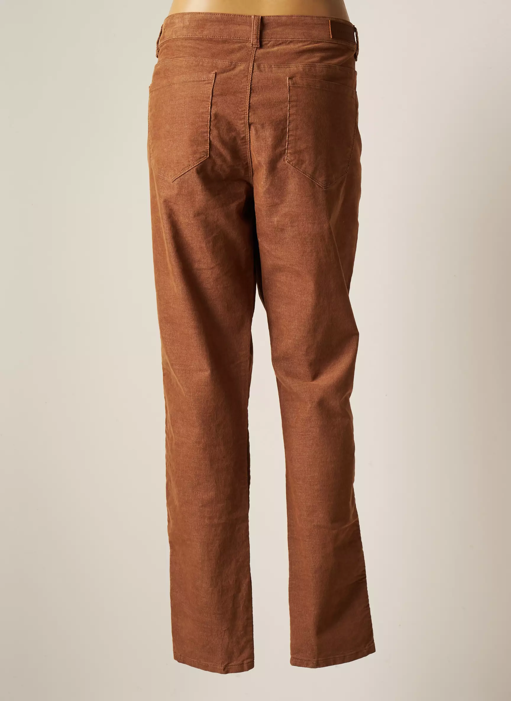 C Est Beau La Vie Pantalons Slim Femme couleur marron