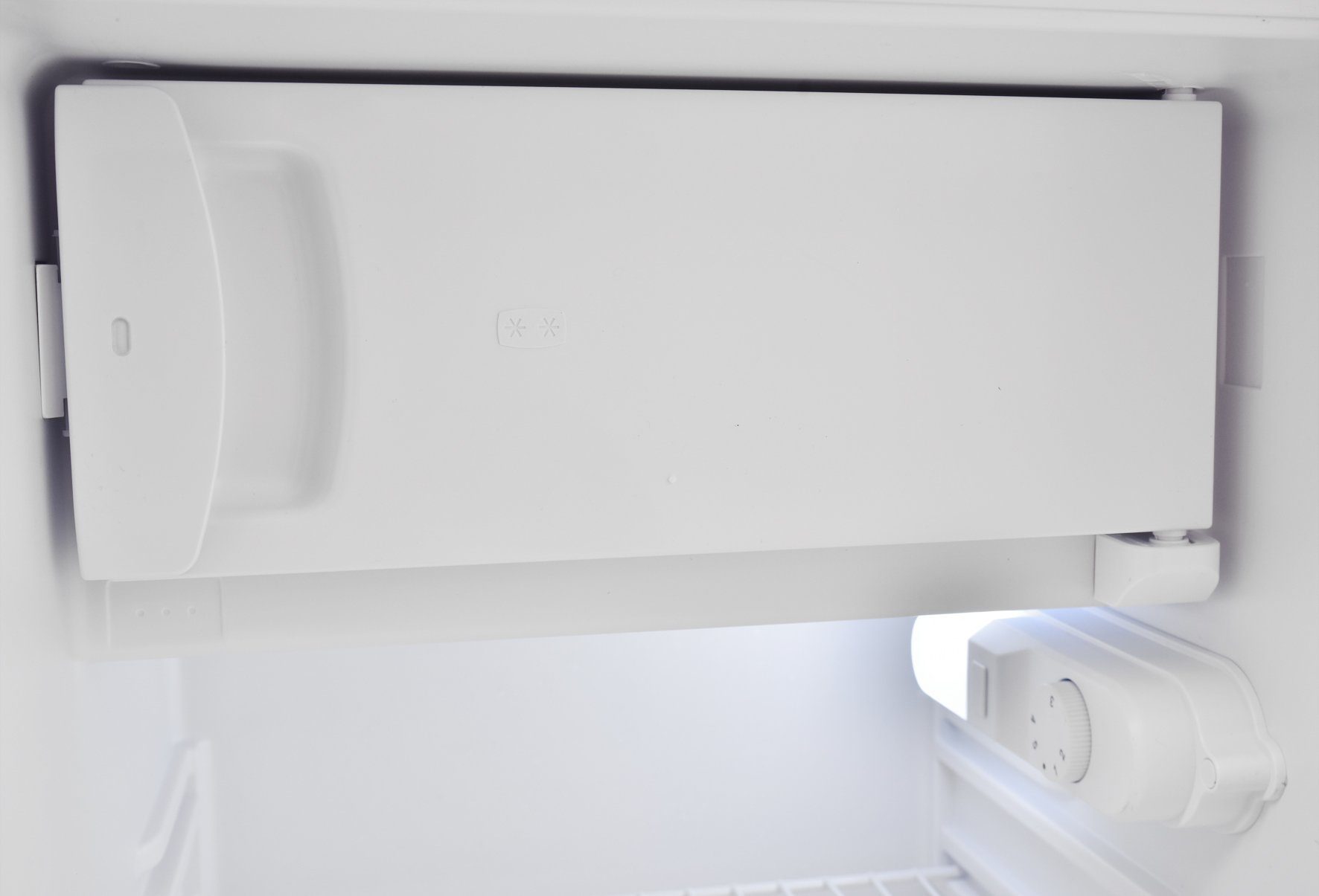 RESPEKTA Kühlschrank Unterbaufähig mit Gefrierfach KSU50