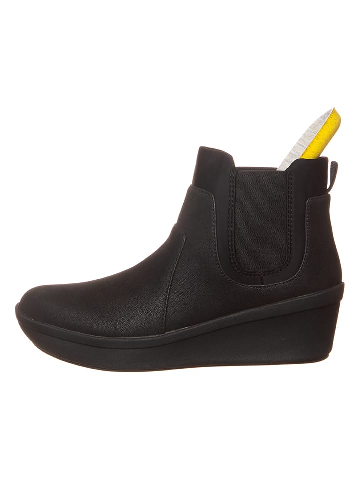 Clarks Boots 