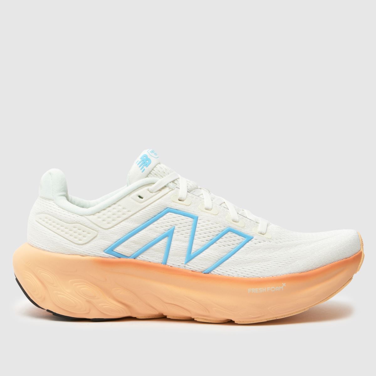 New Balance – Fresh Foam x 1080 v13 – Vita och orangea träningsskor