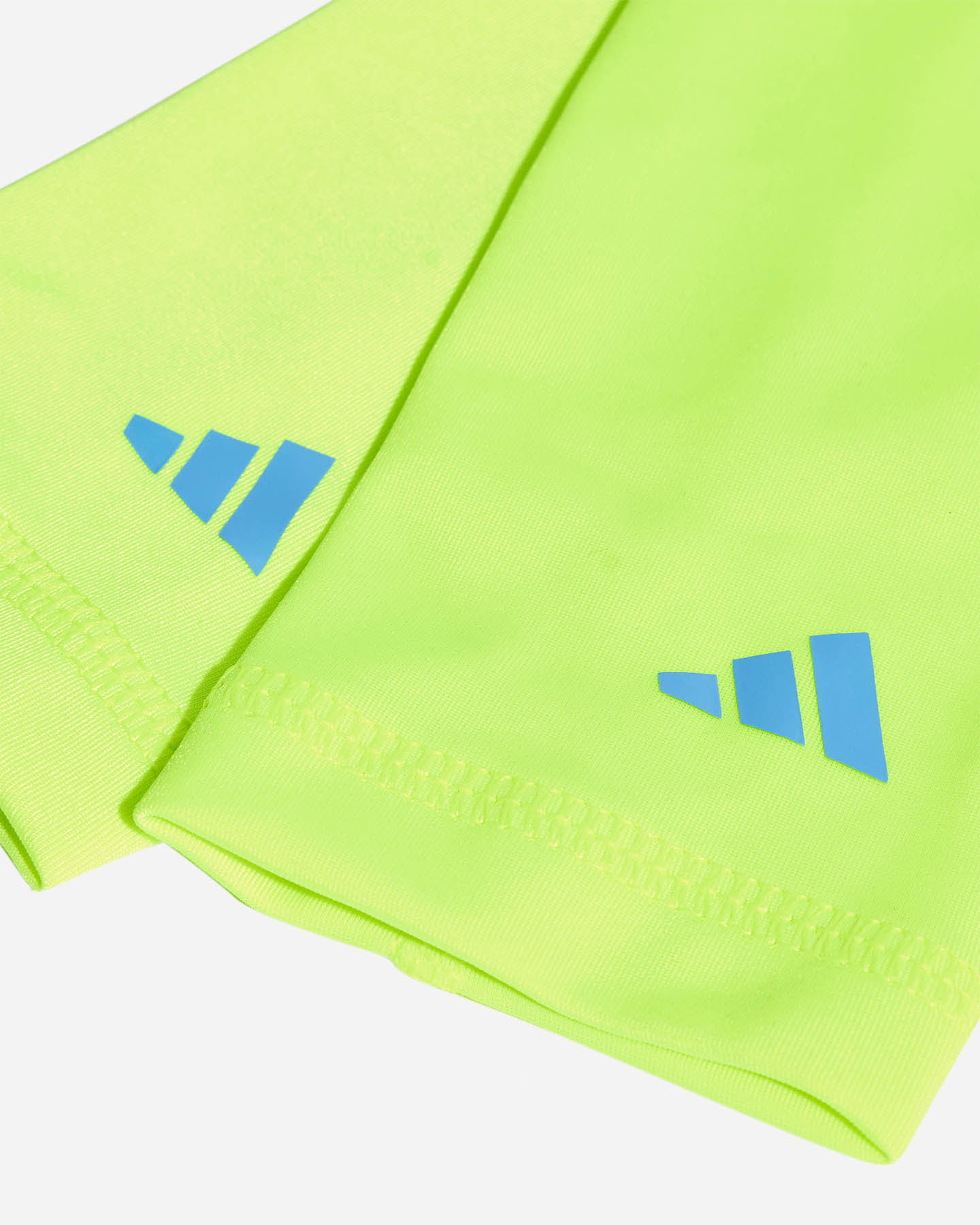 Parastinchi Adidas Tiro Sg Lge M JE3930