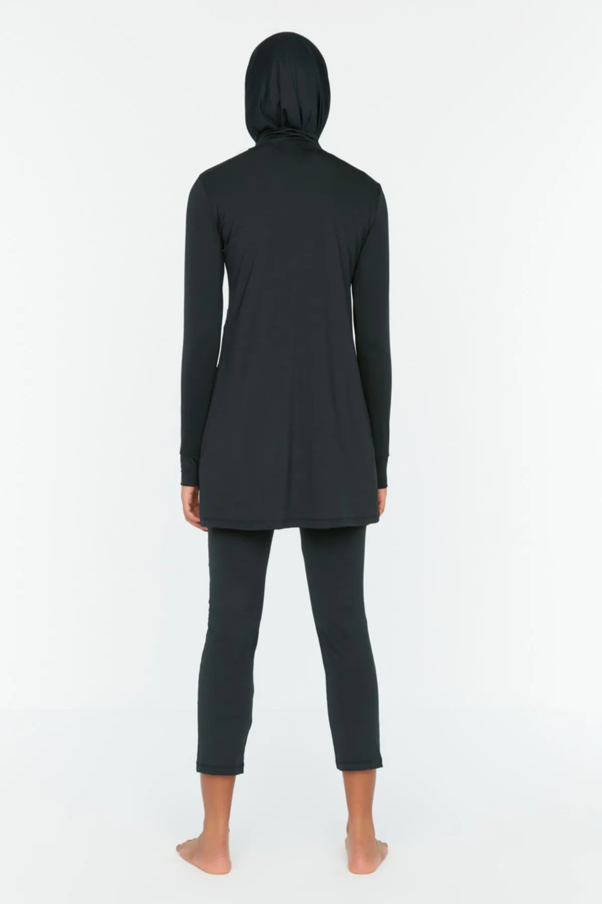 Trendyol Modest  Schwarzes, langärmliges Performance-Strick-4-teiliges Badeanzug-Set TCTSS22CF0012