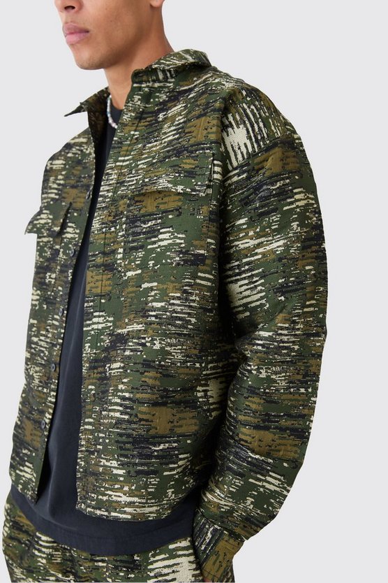 Strukturiertes Camouflage Overshirt mit Tasche