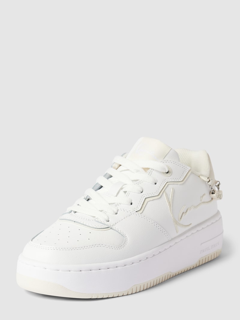 Sneaker mit Label-Details in weiss