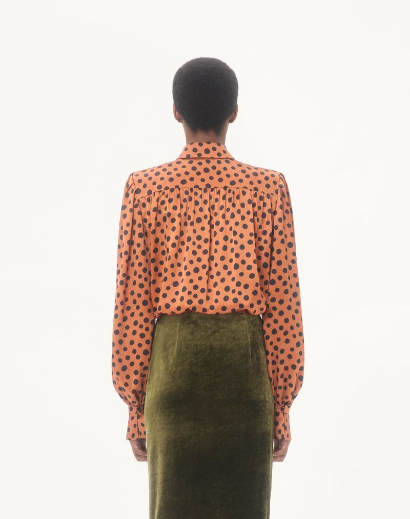 Camisa de crepe acetinado com estampa de dálmata Plude-Pois