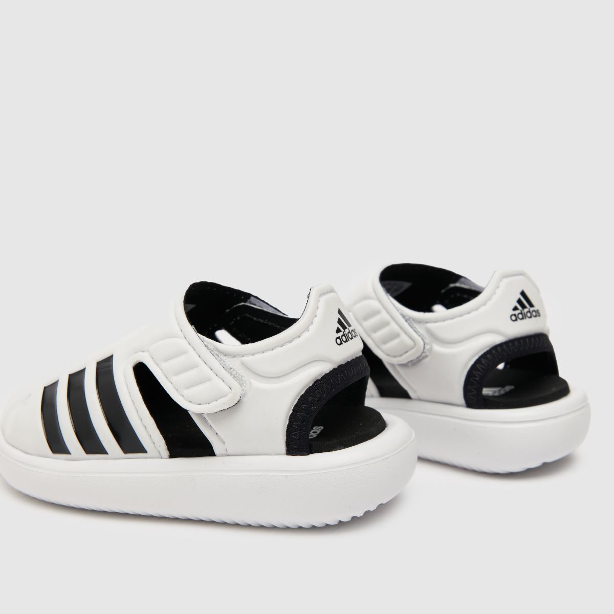 adidas vita & svarta vattensandaler för småbarn