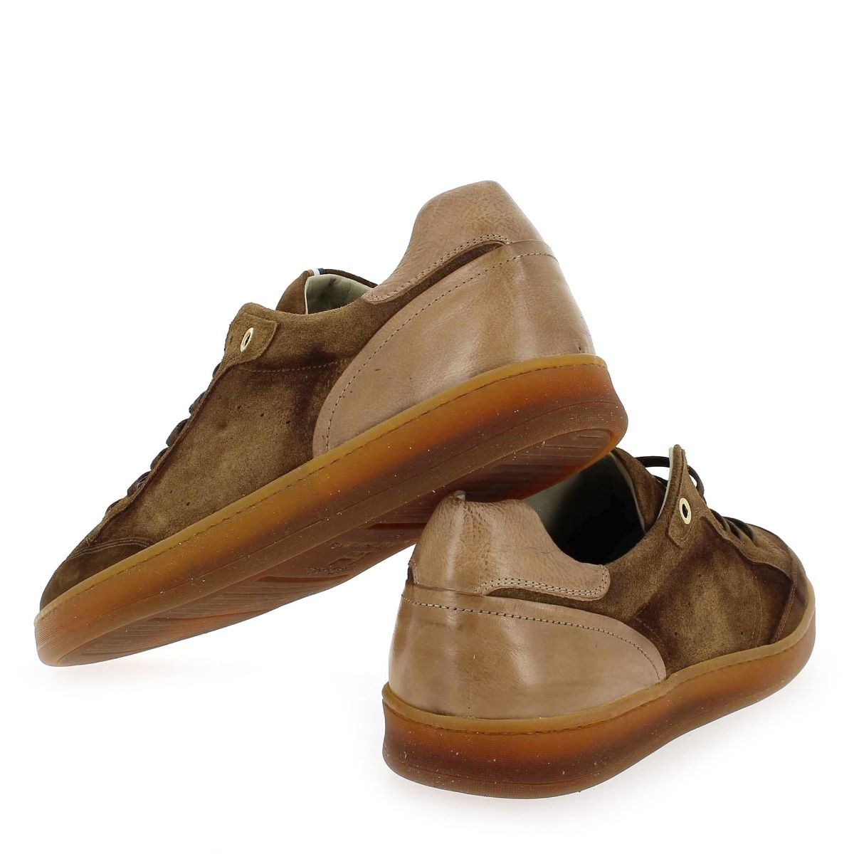 Corvari  1424 - Tabac