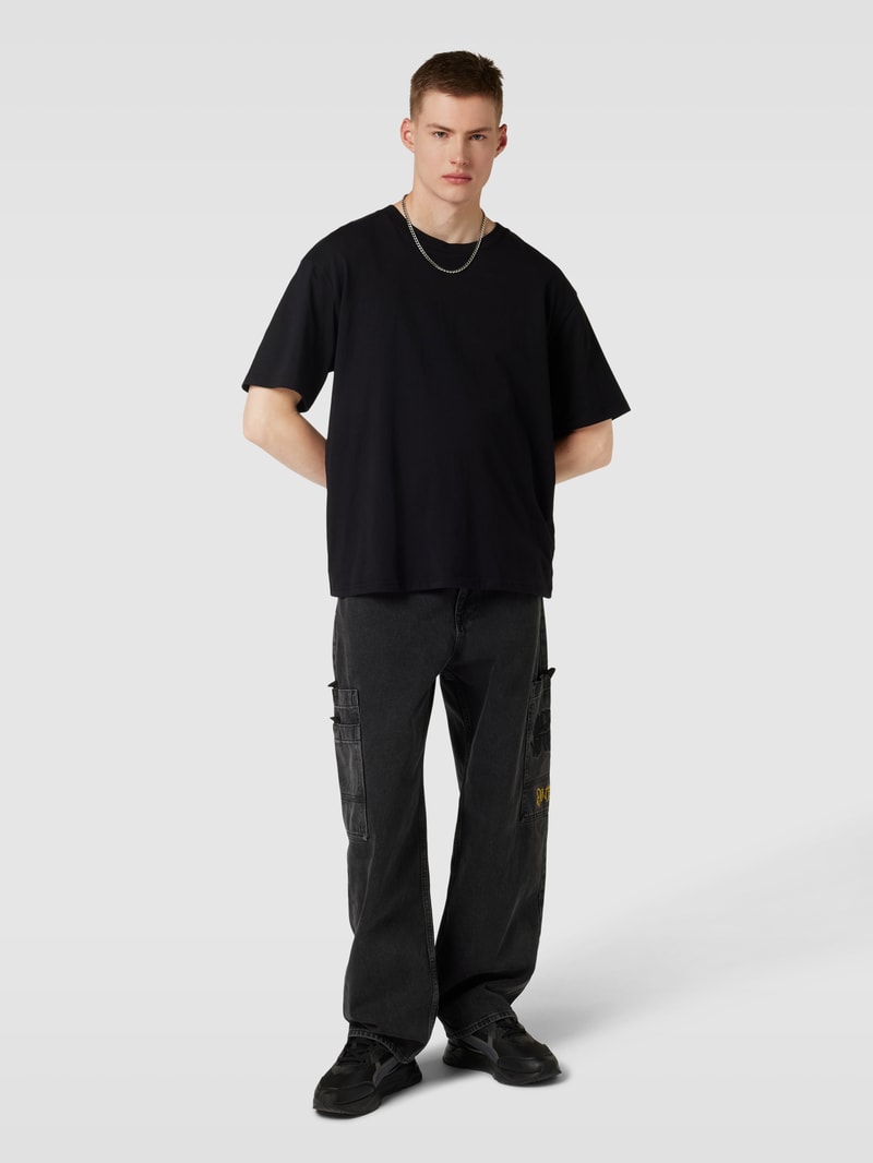 Super Baggy Fit Jeans mit aufgesetzten Taschen in schwarz