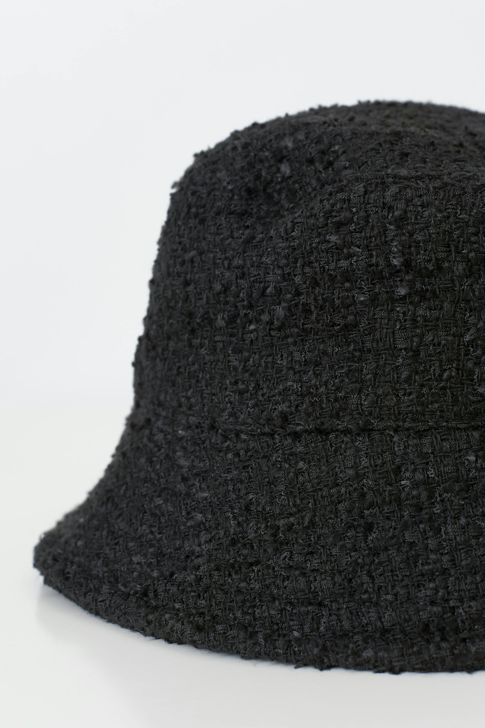 Tweed bucket hat