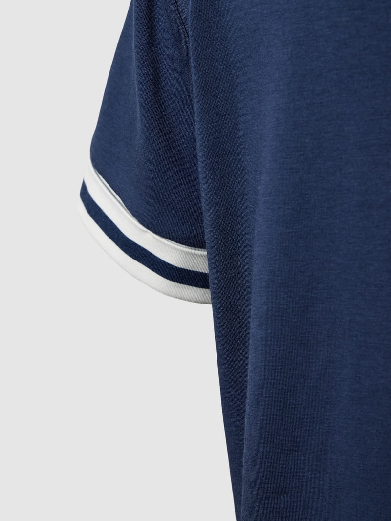 Pyjama-Oberteil mit Kontrastbesatz in marineblau