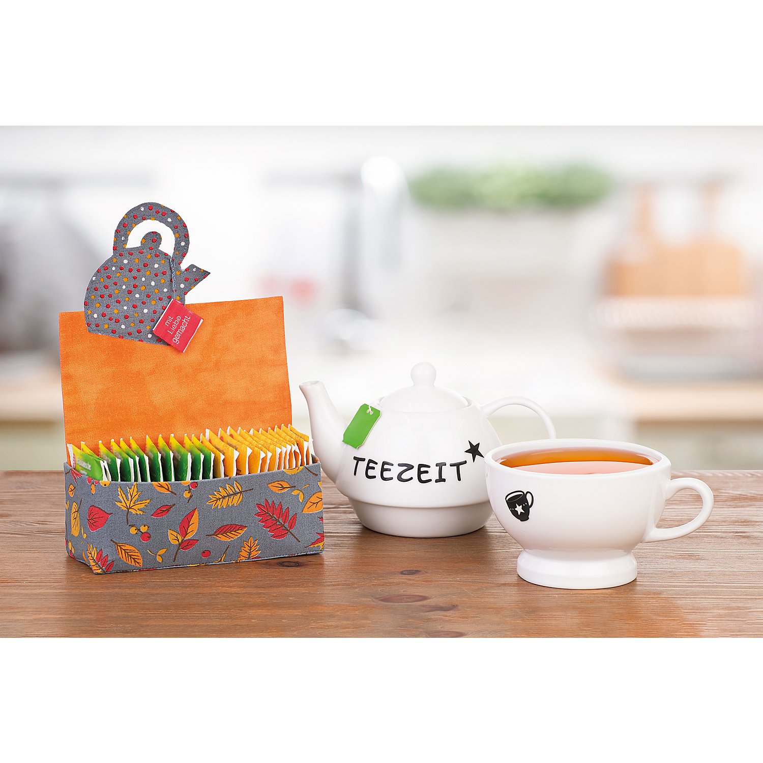 Porzellansticker Motive + Buchstaben, schwarz, 3 Bogen