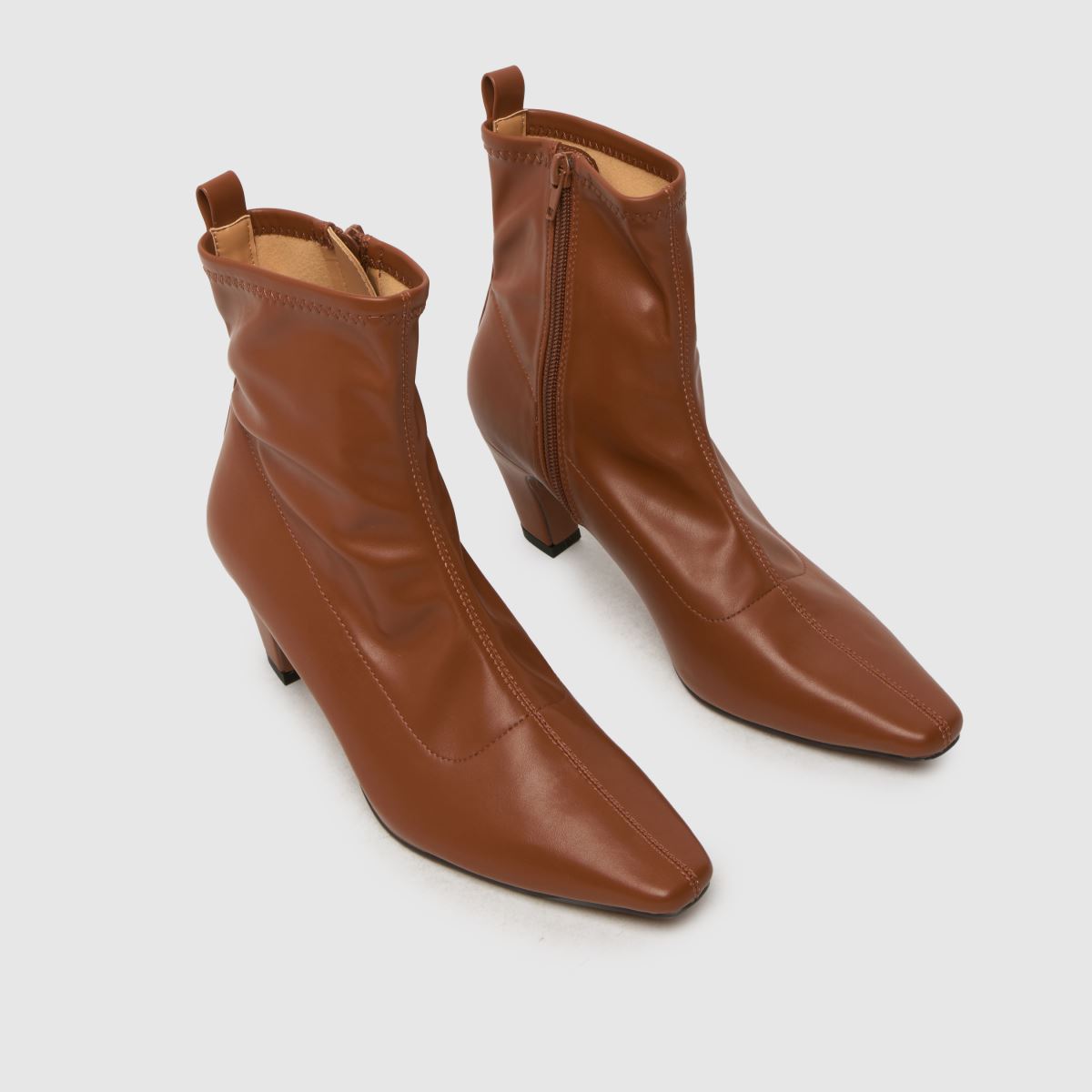 Schuh – Aries – Bruna stretchiga sockstövlar med klack