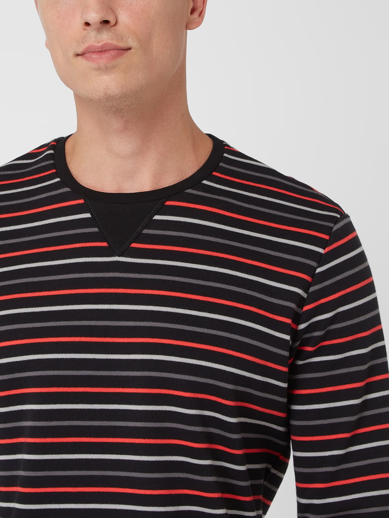 Pyjama mit Streifenmuster in schwarz