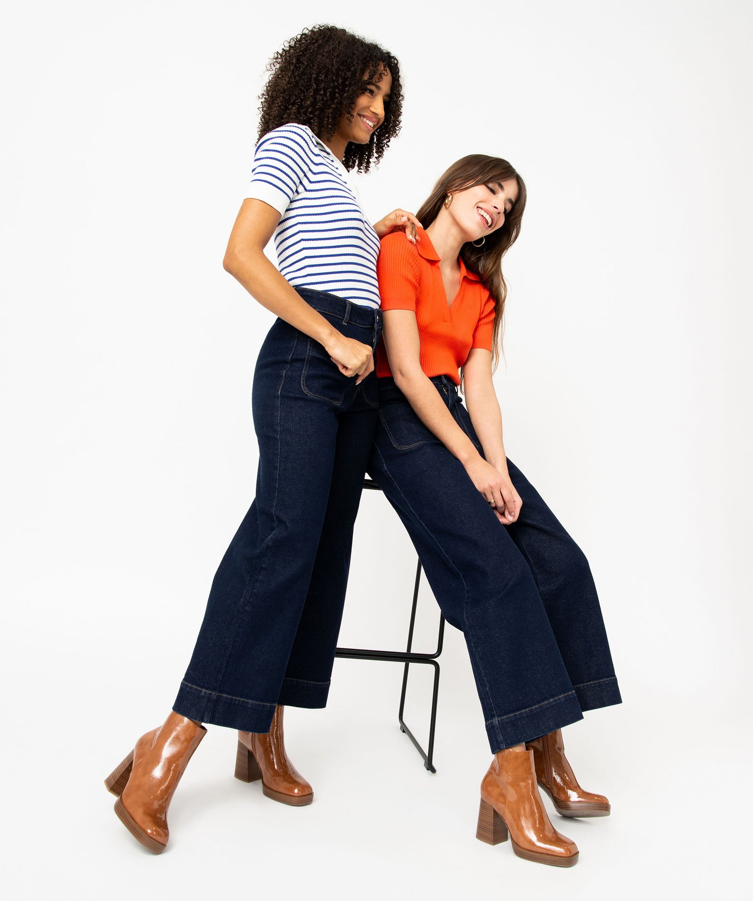 Pull rayé à manches courtes et col V femme raye | GEMO