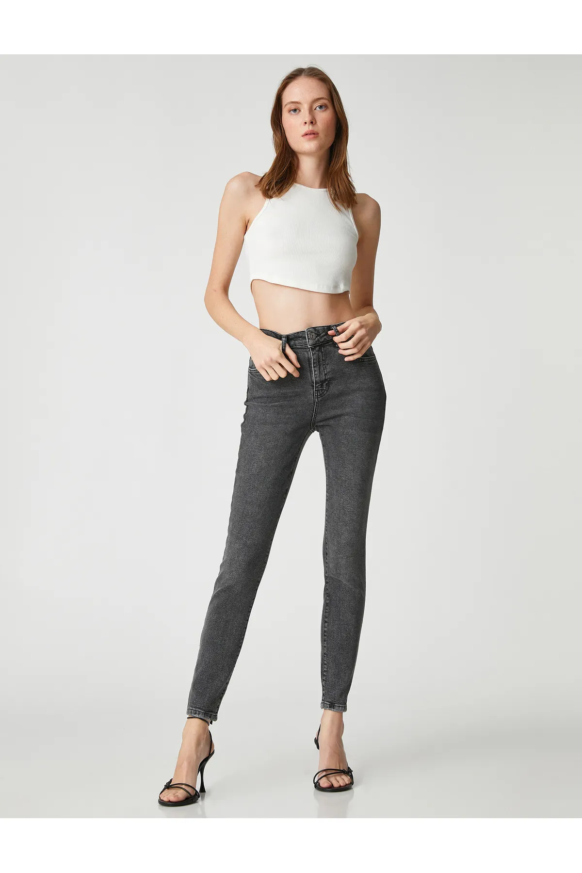 Koton  Jeans mit hoher Taille, schmalem Bein und schmalem Schnitt – Carmen Jean