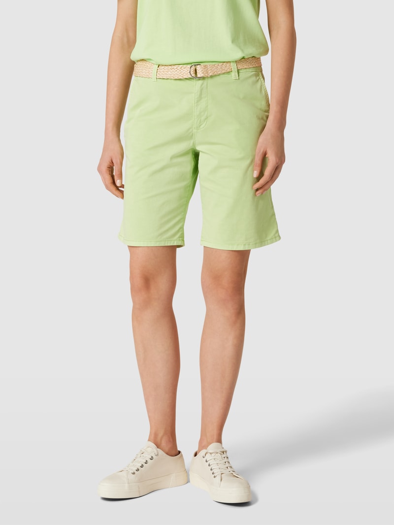 Chinoshorts mit französischen Eingrifftaschen in hellgrün