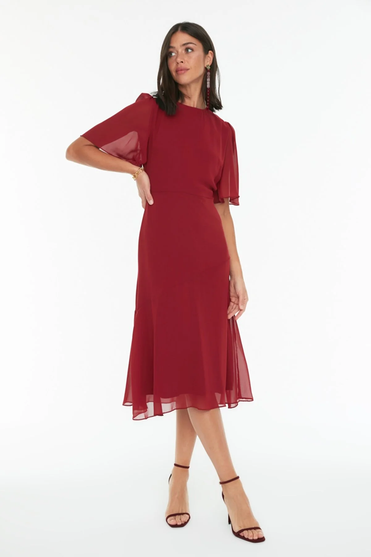 Trendyol Collection  Burgunderrotes A-Linien-Basic-Midi-Webkleid aus Chiffon TWOSS20EL0908